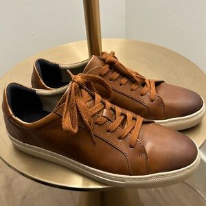 Banana Republic Nicklas Leather Sneaker Size 8.5